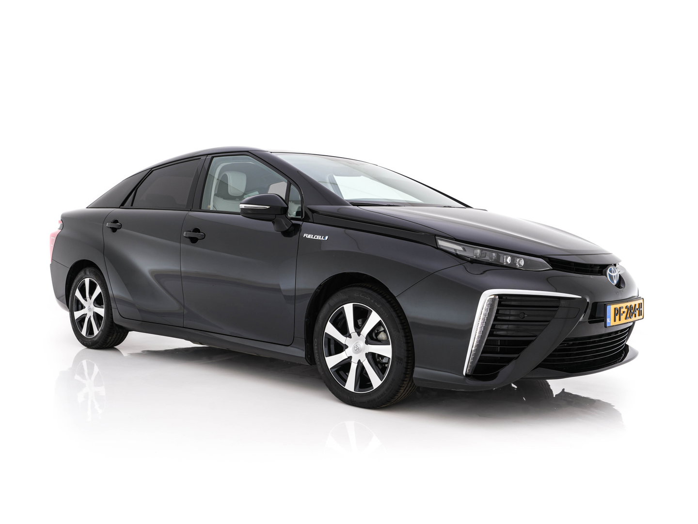 Toyota Mirai FCV Executive [ HYDROGEN ] (INCL-BTW) Aut. *LEATHER | FULL-LED | JBL-SOUND | CAMERA | KEYLESS | MEMORY-PACK | ADAPTIVE-CRUISE | BLIND-SPOT |  DAB | NAVI-FULLMAP | DIGICOCKPIT | COMFORTSEATS | LANE-ASSIST | ...