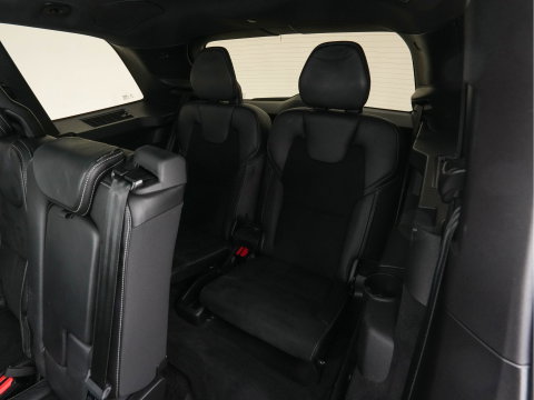 Volvo XC90 2.0 B5 AWD Inscription R-Design Intro Edition [7-Pers.] Aut. *PANO | LEATHER-ALCANTARA | FULL-LED | MEMORY-PACK | BOWERS&WILKINS | BLINDSPOT | KEYLESS | DIGI-COCKPIT | NAVI-FULLMAP | PRIVACYGLASS | HEATED-SPORTSEATS | TOWBAR | 20''ALU*
