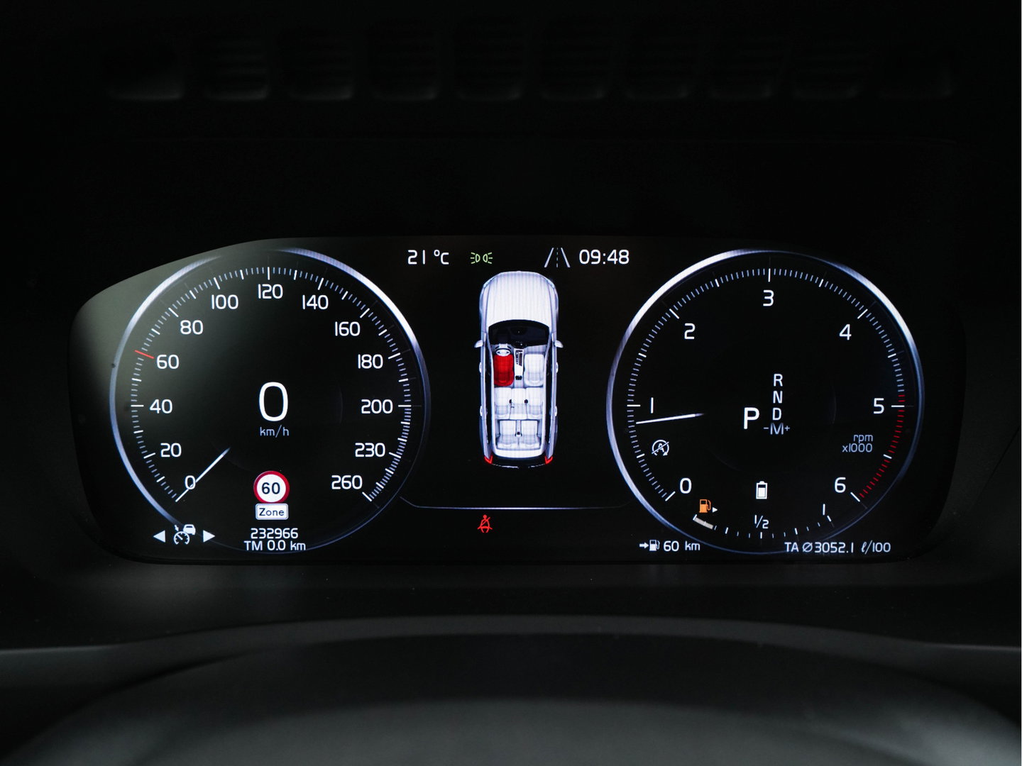 Volvo XC90 2.0 B5 AWD Inscription R-Design Intro Edition [7-Pers.] Aut. *PANO | LEATHER-ALCANTARA | FULL-LED | MEMORY-PACK | BOWERS&WILKINS | BLINDSPOT | KEYLESS | DIGI-COCKPIT | NAVI-FULLMAP | PRIVACYGLASS | HEATED-SPORTSEATS | TOWBAR | 20''ALU*