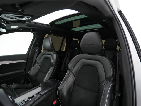 Volvo XC90 2.0 B5 AWD Inscription R-Design Intro Edition [7-Pers.] Aut. *PANO | LEATHER-ALCANTARA | FULL-LED | MEMORY-PACK | BOWERS&WILKINS | BLINDSPOT | KEYLESS | DIGI-COCKPIT | NAVI-FULLMAP | PRIVACYGLASS | HEATED-SPORTSEATS | TOWBAR | 20''ALU*