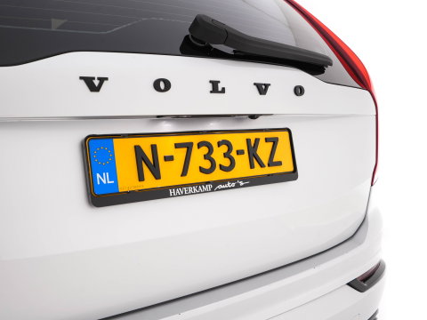Volvo XC90 2.0 B5 AWD Inscription R-Design Intro Edition [7-Pers.] Aut. *PANO | LEATHER-ALCANTARA | FULL-LED | MEMORY-PACK | BOWERS&WILKINS | BLINDSPOT | KEYLESS | DIGI-COCKPIT | NAVI-FULLMAP | PRIVACYGLASS | HEATED-SPORTSEATS | TOWBAR | 20''ALU*