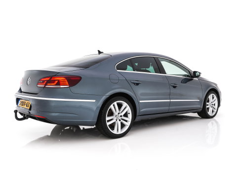 Volkswagen CC 1.8 TSI Aut. *LEATHER | BI-XENON | HEATED-SPORTSEATS | NAVI-FULLMAP | ECC | PDC | CRUISE | SHIFTPADDLES | PRIVACY-GLASS | TOWBAR | 18''ALU*