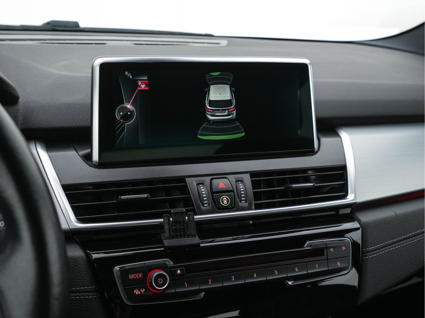 BMW 2 Serie Active Tourer 216d Sportline Corporate Lease High Executive Aut. *LEATHER | FULL-LED | HEATED-SPORTSEATS | NAVI-FULLMAP | ECC | HEAD-UP | PDC | CRUISE | 18''ALU*