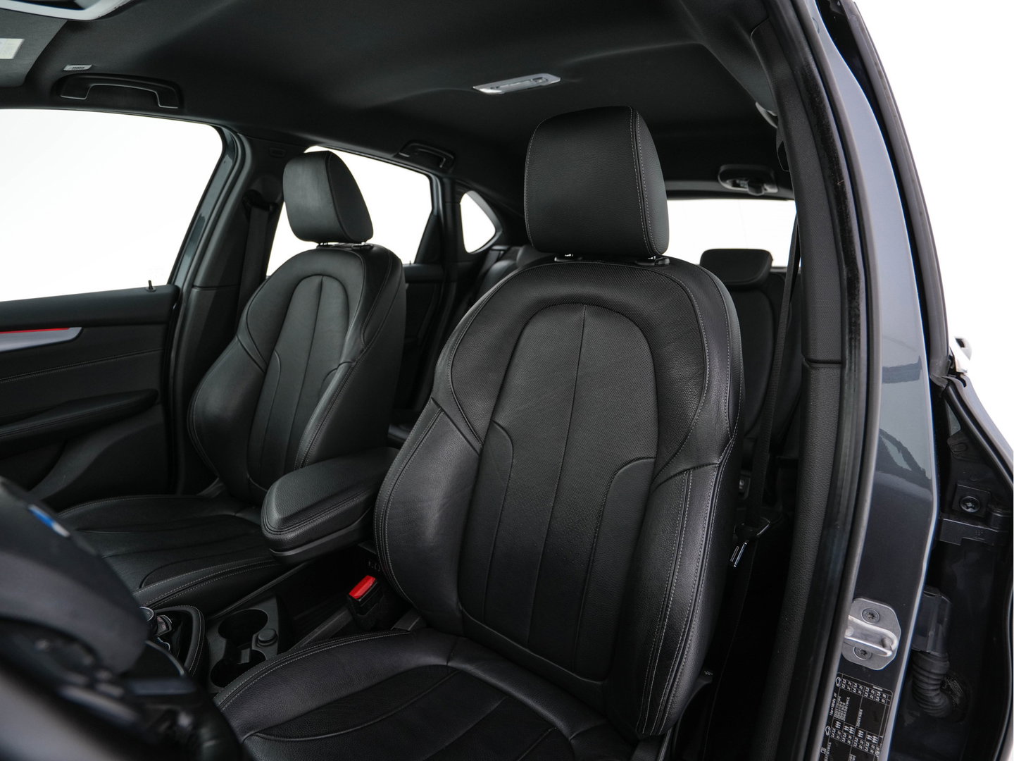 BMW 2 Serie Active Tourer 216d Sportline Corporate Lease High Executive Aut. *LEATHER | FULL-LED | HEATED-SPORTSEATS | NAVI-FULLMAP | ECC | HEAD-UP | PDC | CRUISE | 18''ALU*