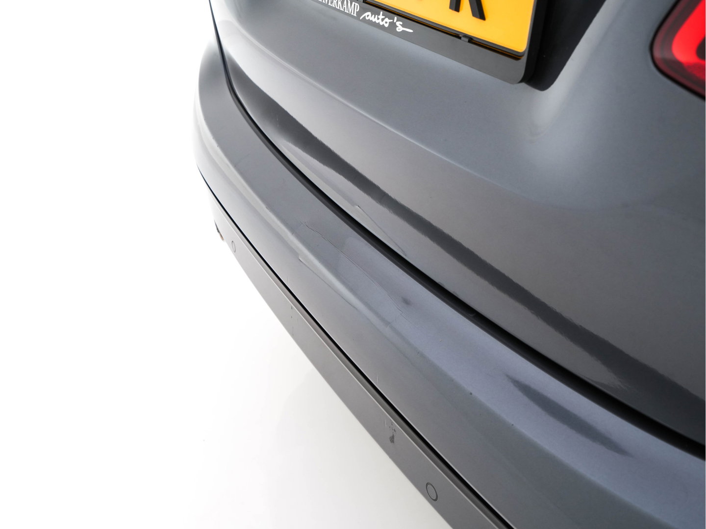 BMW 2 Serie Active Tourer 216d Sportline Corporate Lease High Executive Aut. *LEATHER | FULL-LED | HEATED-SPORTSEATS | NAVI-FULLMAP | ECC | HEAD-UP | PDC | CRUISE | 18''ALU*