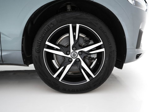 Volvo XC60 2.0 B5 R-Design Business Pro (INCL-BTW) Aut. *PANO | LEATHER | MEMORY-PACK | HEATED-SPORTSEATS | CAMERA | NAVI-FULLMAP | SHIFTPADDLES | PRIVACY-GLASS | AIRSUSPENSION | ECC | PDC | CRUISE | 19''ALU