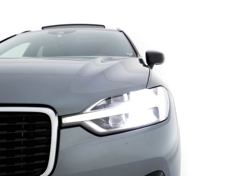 Volvo XC60 2.0 B5 R-Design Business Pro (INCL-BTW) Aut. *PANO | LEATHER | MEMORY-PACK | HEATED-SPORTSEATS | CAMERA | NAVI-FULLMAP | SHIFTPADDLES | PRIVACY-GLASS | AIRSUSPENSION | ECC | PDC | CRUISE | 19''ALU
