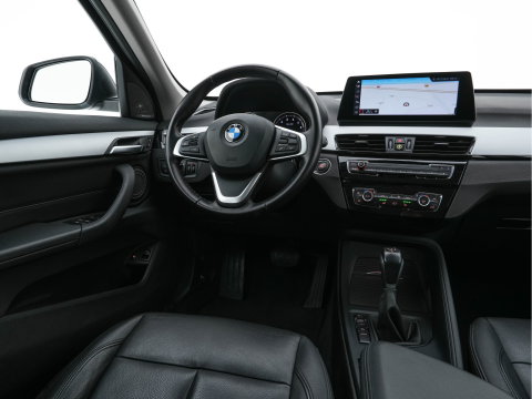 BMW X1 xDrive25e eDrive Edition ( Plug-In ) (INCL-BTW) *LEATHER | FULL-LED | HARMAN/KARDON | CAMERA | HEATED-COMFORTSEATS | NAVI-FULLMAP | ECC | KEYLESS |  PDC | CRUISE | DAB | TOWBAR | HEAD-UP | 17''ALU*