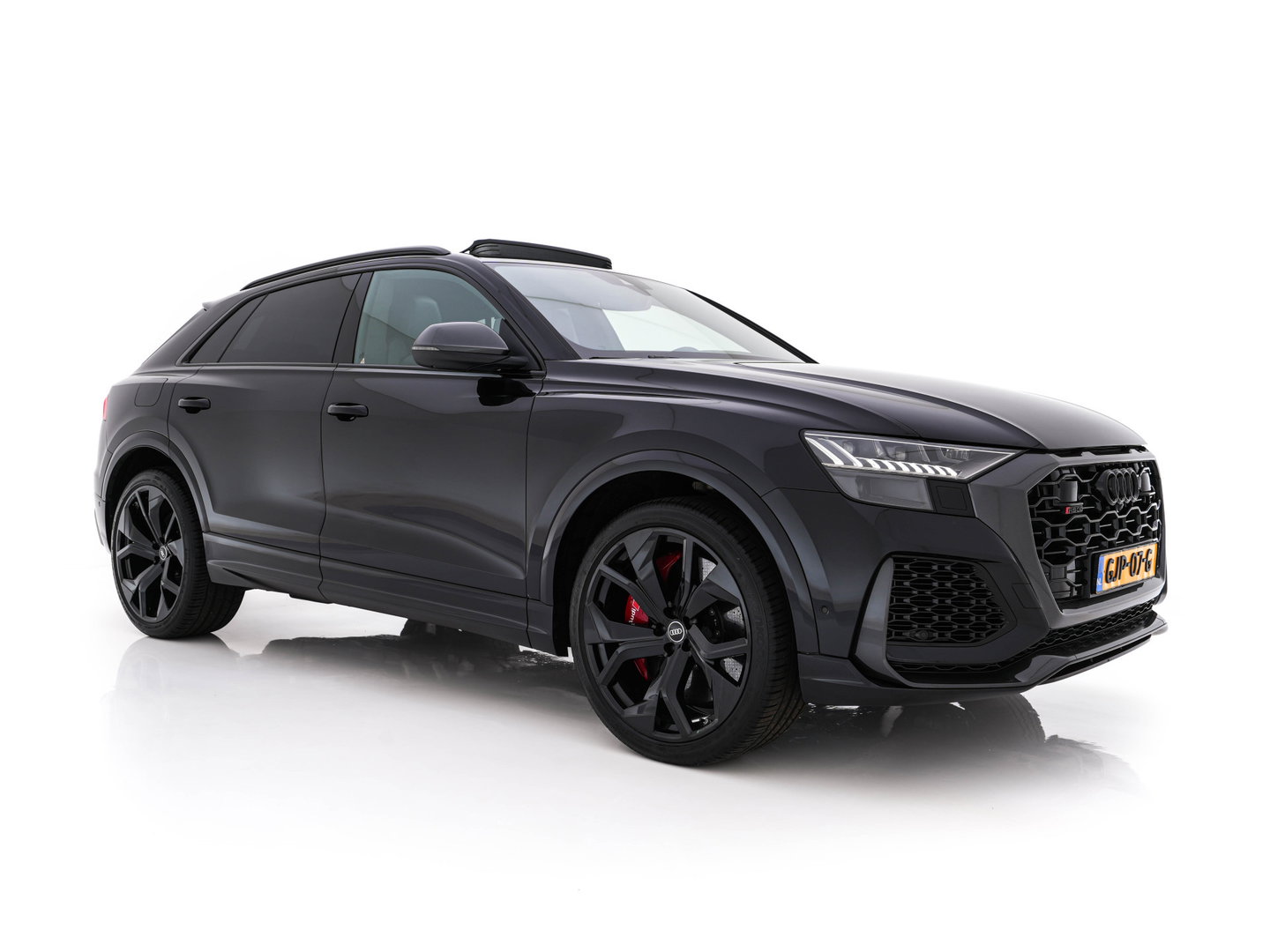 Audi RS Q8 4.0 TFSI Quattro * PANO | MILLTEK-EXHAUST | CERAMIC-BRAKES | CARBON-PACK | LEATHER | MEMORY-PACK | 4-WHEEL-STEERING | AIRSUSPENSION | BANG&OLUFSEN | ADAPTIVE-CRUISE | BLINDSPOT | TOPVIEW | SOFTCLOSE |  ....