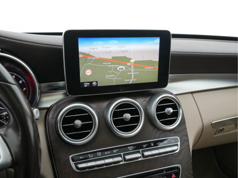 Mercedes-Benz C-Klasse 350 e Lease Edition Aut. *PANO | LUXURY-LEATHER | BURMESTER-AUDIO | FULL-LED | NAVI-FULLMAP | HEATED-SPORTSEATS | CAMERA | AIRMATIC | PRIVACY-GLASS | ECC | CRUISE | KEYLESS | 17''ALU*