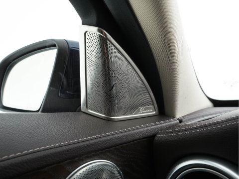 Mercedes-Benz C-Klasse 350 e Lease Edition Aut. *PANO | LUXURY-LEATHER | BURMESTER-AUDIO | FULL-LED | NAVI-FULLMAP | HEATED-SPORTSEATS | CAMERA | AIRMATIC | PRIVACY-GLASS | ECC | CRUISE | KEYLESS | 17''ALU*