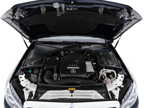 Mercedes-Benz C-Klasse 350 e Lease Edition Aut. *PANO | LUXURY-LEATHER | BURMESTER-AUDIO | FULL-LED | NAVI-FULLMAP | HEATED-SPORTSEATS | CAMERA | AIRMATIC | PRIVACY-GLASS | ECC | CRUISE | KEYLESS | 17''ALU*