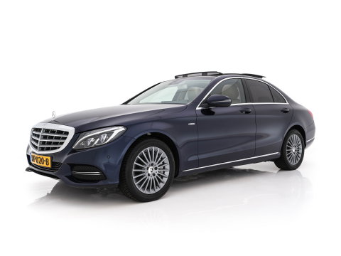 Mercedes-Benz C-Klasse 350 e Lease Edition Aut. *PANO | LUXURY-LEATHER | BURMESTER-AUDIO | FULL-LED | NAVI-FULLMAP | HEATED-SPORTSEATS | CAMERA | AIRMATIC | PRIVACY-GLASS | ECC | CRUISE | KEYLESS | 17''ALU*