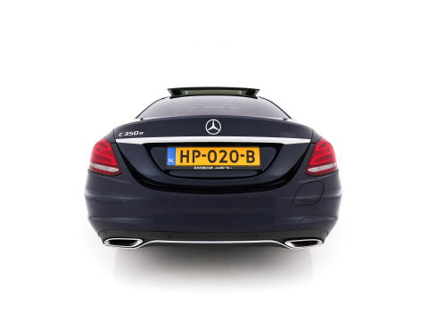 Mercedes-Benz C-Klasse 350 e Lease Edition Aut. *PANO | LUXURY-LEATHER | BURMESTER-AUDIO | FULL-LED | NAVI-FULLMAP | HEATED-SPORTSEATS | CAMERA | AIRMATIC | PRIVACY-GLASS | ECC | CRUISE | KEYLESS | 17''ALU*