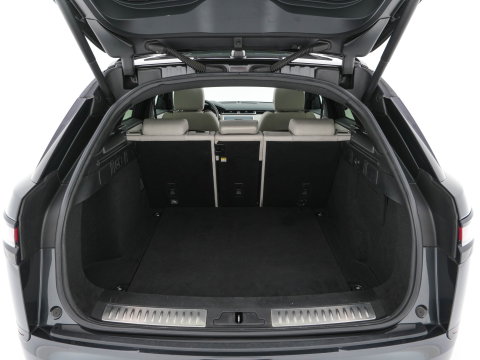 Land Rover Range Rover Velar 2.0 I4 AWD R-Dynamic HSE Aut. *PANO | LEATHER | FULL-LED | MEMORY-PACK | BLINDSPOT | MERIDIAN-SURROUND | DIGI-COCKPIT | CAMERA | KEYLESS | HEATED-COMFORTSEATS | PRIVACYGLASS | SHIFTPADDLES | HEAD-UP | 21"ALU*