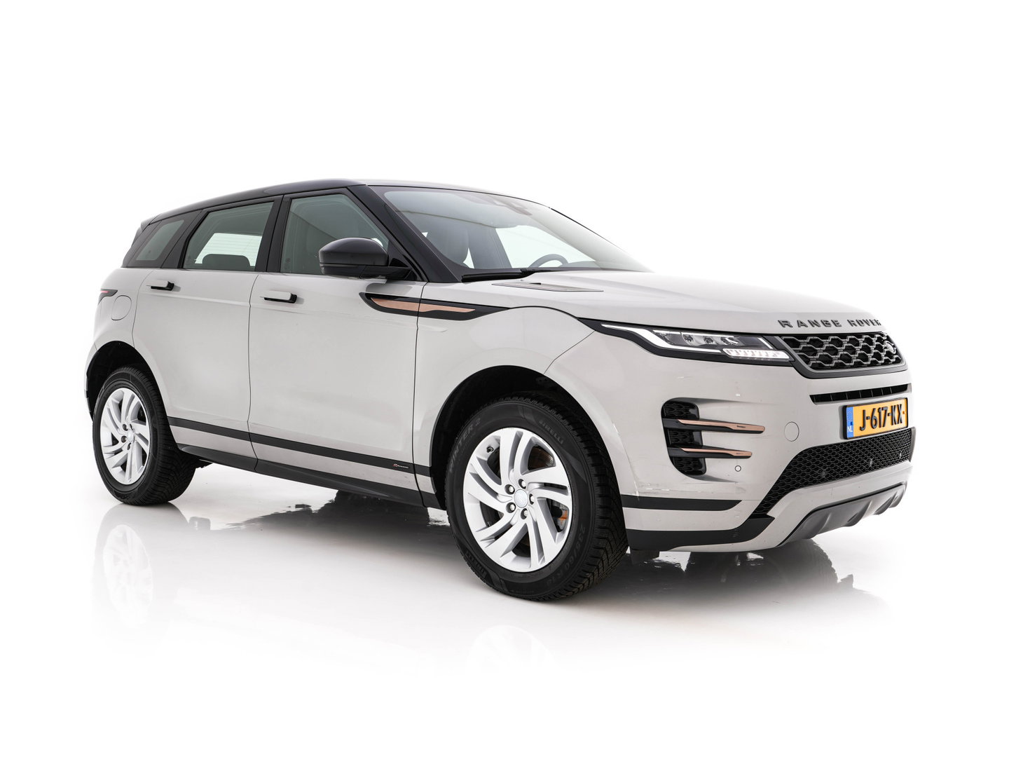 Land Rover Range Rover Evoque 2.0 D180 AWD SE (INCL-BTW) Aut. *LEATHER | FULL-LED | HEATED-COMFORTSEATS | NAVI-FULLMAP | SHIFTPADDLES | CAMERA | ECC | CARPLAY | PDC | CRUISE | 18''ALU*