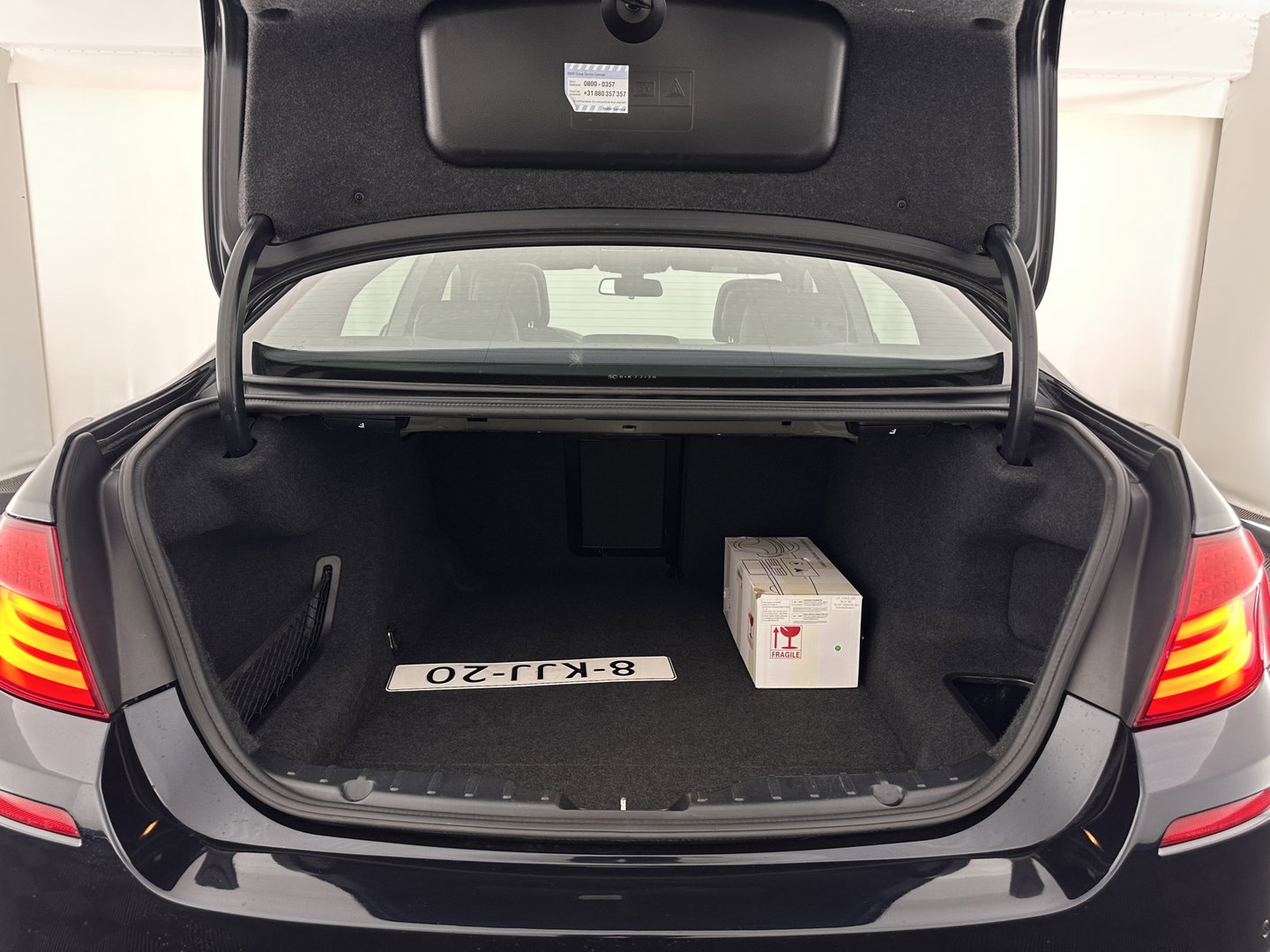 BMW 5 Serie 520i M-Sportpack High Executive Aut. *PANO | LEATHER | XENON | HARMAN/KARDON | HEATED-SPORTSEATS | NAVI-FULLMAP | PRIVACY-GLASS | SHIFTPADDLES | ECC | PDC | CRUISE | 18''ALU*