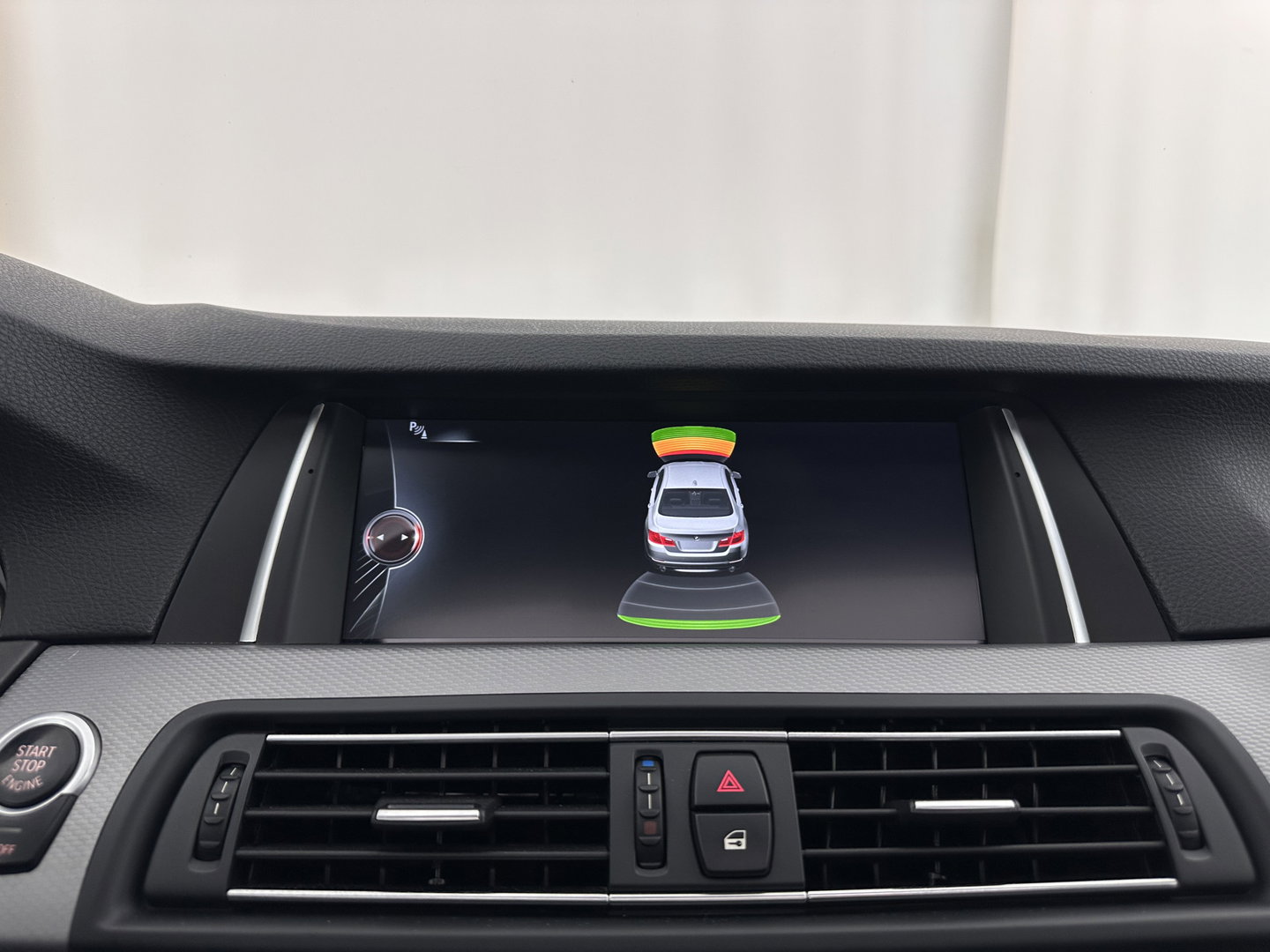 BMW 5 Serie 520i M-Sportpack High Executive Aut. *PANO | LEATHER | XENON | HARMAN/KARDON | HEATED-SPORTSEATS | NAVI-FULLMAP | PRIVACY-GLASS | SHIFTPADDLES | ECC | PDC | CRUISE | 18''ALU*