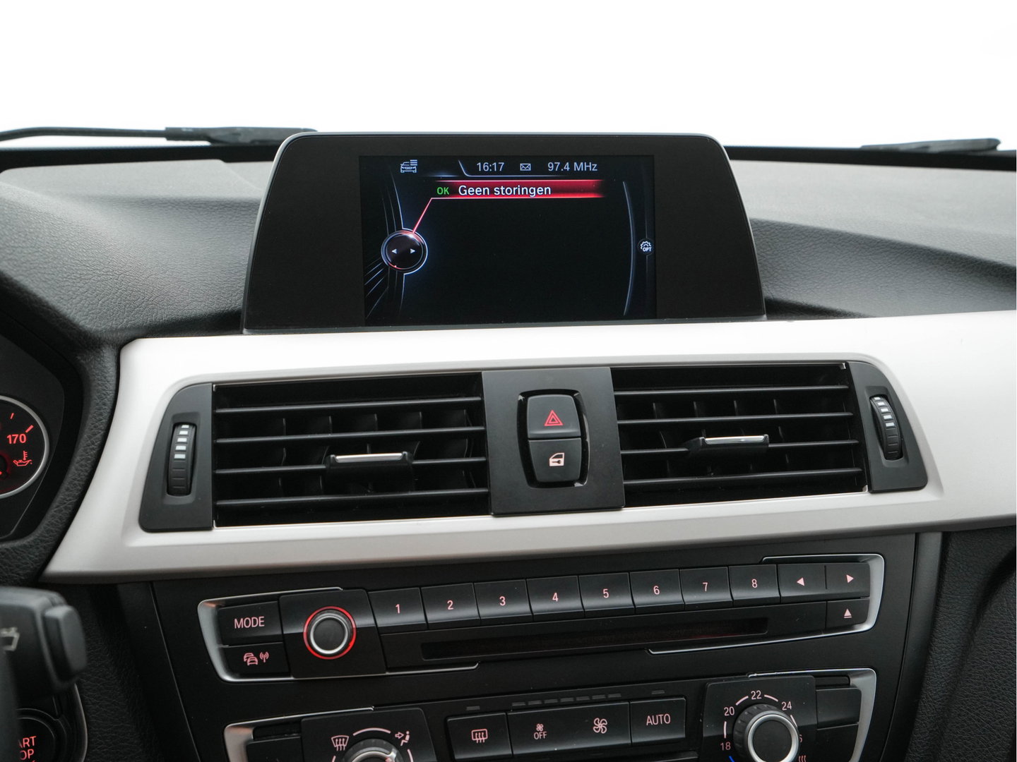 BMW 3 Serie Touring 316i Business Aut. *NAVI-FULLMAP | SPORTSEATS | AIRCO | CRUISE | 18''ALU*