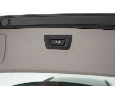 BMW 3 Serie Touring 316i Business Aut. *NAVI-FULLMAP | SPORTSEATS | AIRCO | CRUISE | 18''ALU*