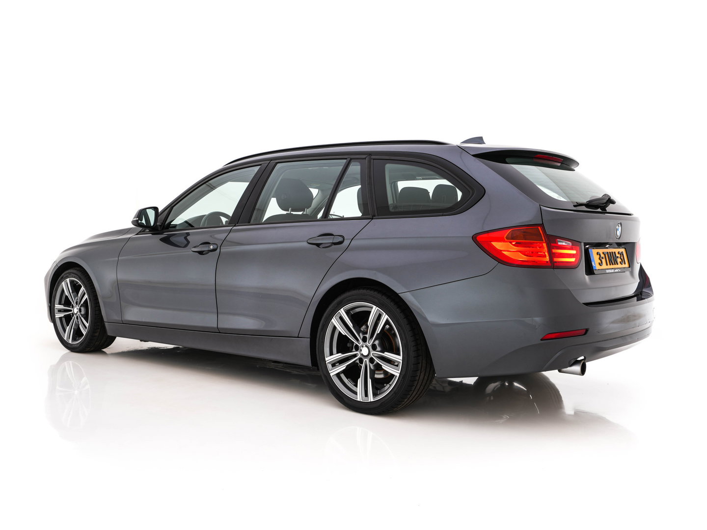 BMW 3 Serie Touring 316i Business Aut. *NAVI-FULLMAP | SPORTSEATS | AIRCO | CRUISE | 18''ALU*