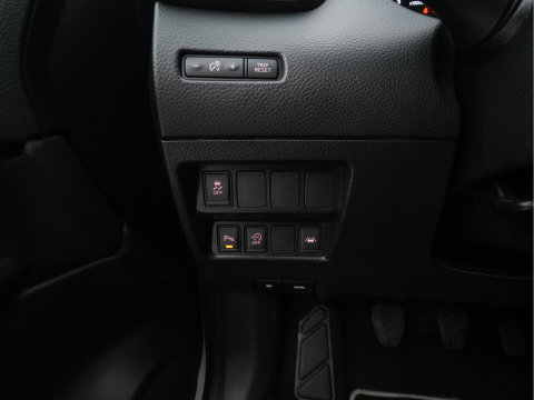 Nissan QASHQAI 1.2 Tekna *PANO | LEATHER | TOPVIEW | BLINDSPOT | LED-LIGHTS | NAVI-FULLMAP | HEATED-COMFORTSEATS | KEYLESS | DAB+ | PRIVACY-GLASS | ECC | AMBIENTLIGHT | LANE-ASSIST | PDC | TOWBAR | 19''ALU*