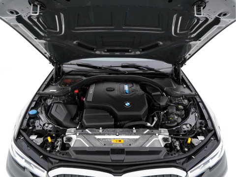 BMW 3-serie 330e eDrive Edition (Plug-In) (INCL-BTW) Aut. *LEATHER | FULL-LED | DIGI-COCKPIT | HEATED-SPORTSEATS | PRIVACYGLASS | AMBIENTLIGHT | DAB | NAVI-FULLMAP | ECC | CARPLAY | PDC | CRUI/SE | 18''ALU*