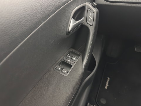 Volkswagen Polo 1.4 TDI Business Edition ( ⚠️ ) *NAVI-FULLMAP | AIRCO | CRUISE | PDC | CARPLAY | COMFORTSEATS |  PRIVACY-GLASS  | 15''ALU*