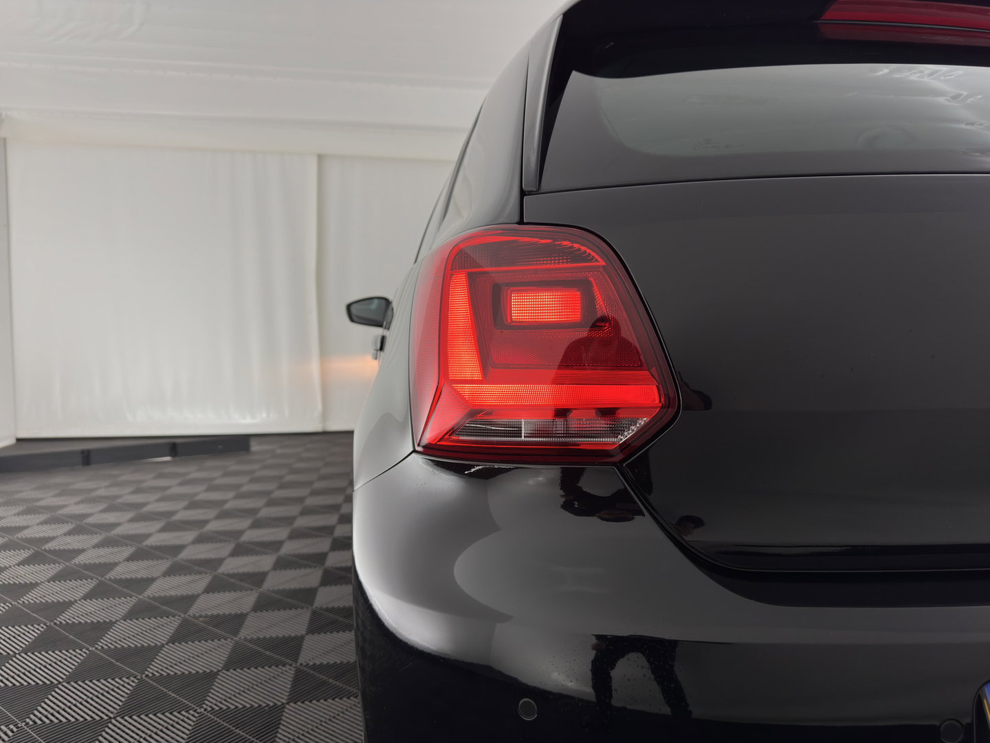 Volkswagen Polo 1.4 TDI Business Edition ( ⚠️ ) *NAVI-FULLMAP | AIRCO | CRUISE | PDC | CARPLAY | COMFORTSEATS |  PRIVACY-GLASS  | 15''ALU*