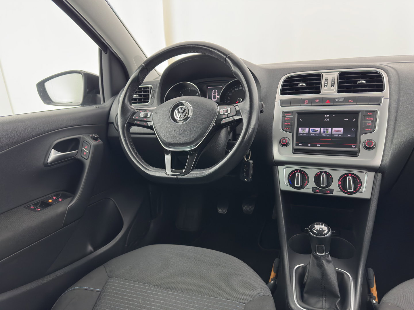 Volkswagen Polo 1.4 TDI Business Edition ( ⚠️ ) *NAVI-FULLMAP | AIRCO | CRUISE | PDC | CARPLAY | COMFORTSEATS |  PRIVACY-GLASS  | 15''ALU*