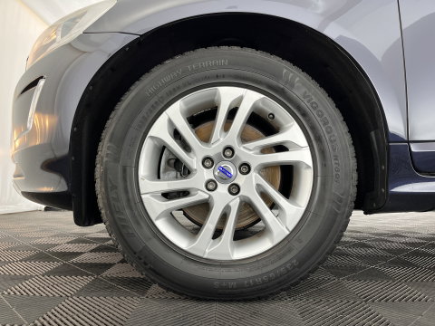 Volvo XC60 2.0 D3 FWD Momentum *LEATHER | NAVI-FULLMAP | COMFORTSEATS | ECC | PDC | CRUISE | PRIVACYGLASS | TOWBAR | 17''ALU*