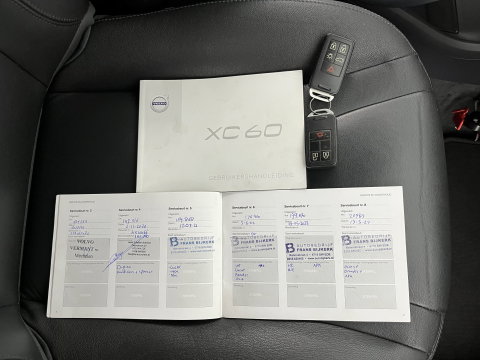 Volvo XC60 2.0 D3 FWD Momentum *LEATHER | NAVI-FULLMAP | COMFORTSEATS | ECC | PDC | CRUISE | PRIVACYGLASS | TOWBAR | 17''ALU*