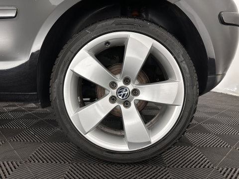 Volkswagen Polo 1.2 Optive motor not running well *AIRCO | RADIO | COMFORTSEATS | 17''ALU*
