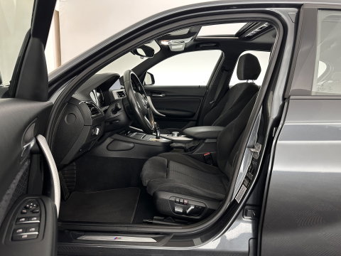 BMW 1-serie 118d M-Sportpack Executive Aut. *PANO | ALCANTARA |  FULL-LED | HEATED-SPORTSEATS | MEMORY-PACK | CAMERA | KEYLESS | DAB | NAVI-FULLMAP | PRIVACYGLASS | ECC | PDC | ADAPTIVE-CRUISE | 17''ALU*