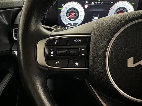 Kia Sportage 1.6 T-GDi Plug-in Hybrid AWD Pano 360° Carplay Trekh. ACC