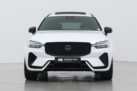 Volvo XC60 T6 Ultra Black Edition | 22 Inch | Luchtvering | Bowers & Wilkins | 360° Camera | Stoelventilatie