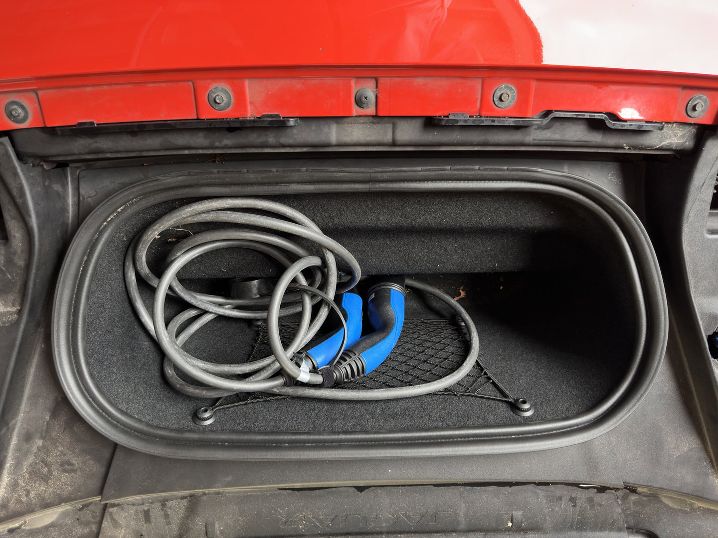 Jaguar I-PACE EV400 First Edition 90 kWh {SoH-90%} Aut. *PANO | HEAD-UP | LEATHER | FULL-LED | HEATED-SPORTSEATS | MEMORY-PACK | BLIND-SPOT | MERIDIAN-SOUND | DIGI-COCKPIT | PRIVACY-GLASS | AMBIENT-LIGHT | CAMERA | KEYLESS | 22''ALU*