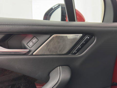 Jaguar I-PACE EV400 First Edition 90 kWh {SoH-90%} Aut. *PANO | HEAD-UP | LEATHER | FULL-LED | HEATED-SPORTSEATS | MEMORY-PACK | BLIND-SPOT | MERIDIAN-SOUND | DIGI-COCKPIT | PRIVACY-GLASS | AMBIENT-LIGHT | CAMERA | KEYLESS | 22''ALU*