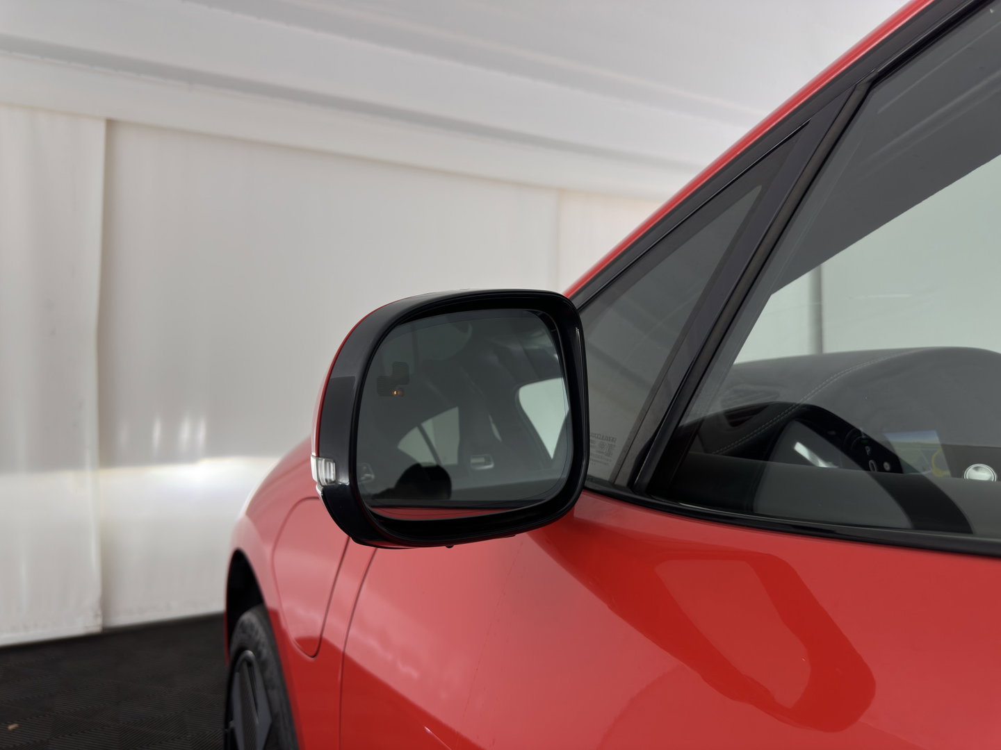 Jaguar I-PACE EV400 First Edition 90 kWh {SoH-90%} Aut. *PANO | HEAD-UP | LEATHER | FULL-LED | HEATED-SPORTSEATS | MEMORY-PACK | BLIND-SPOT | MERIDIAN-SOUND | DIGI-COCKPIT | PRIVACY-GLASS | AMBIENT-LIGHT | CAMERA | KEYLESS | 22''ALU*