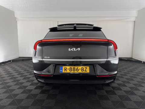 Kia Ev6 Plus Advanced 77.4 kWh [3-Fase-11kW] {SoH-93%} (INCL.BTW) Aut. *PANO | LEATHER | ADAPTIVE-CRUISE | DIGI-COCKPIT | MERIDIAN-AUDIO | MEMORY-PACK | FULL-LED | KEYLESS | CAMERA | DAB | BLIND-SPOT | NAVI-FULLMAP | PRIVACY-GLASS | AMBIENT-L