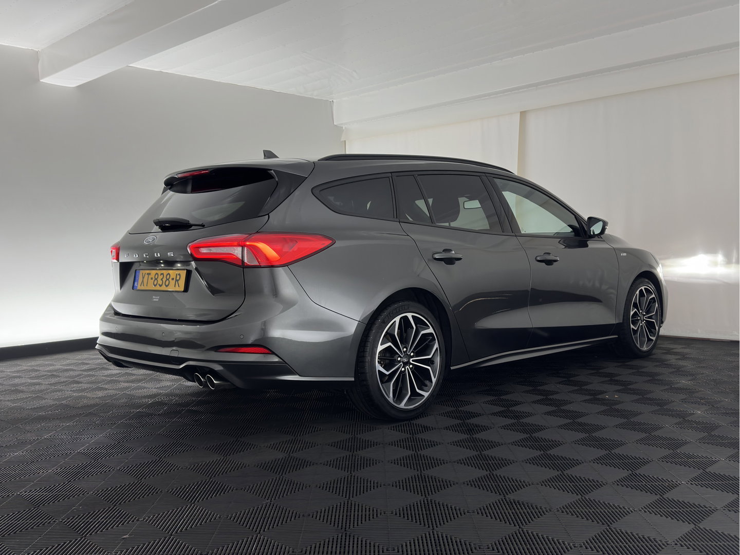 Ford FOCUS Wagon 1.5 EcoBlue ST Line Business *FULL-LED | SPORT-SEATS | NAVI-FULLMAP | KEYLESS | PRIVACY-GLASS | ECC | PDC | CRUISE | 18''ALU*