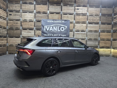 Škoda Octavia Combi 1.4 TSI RS iV PHEV Business Pano HUD Navi Clima 18"LM
