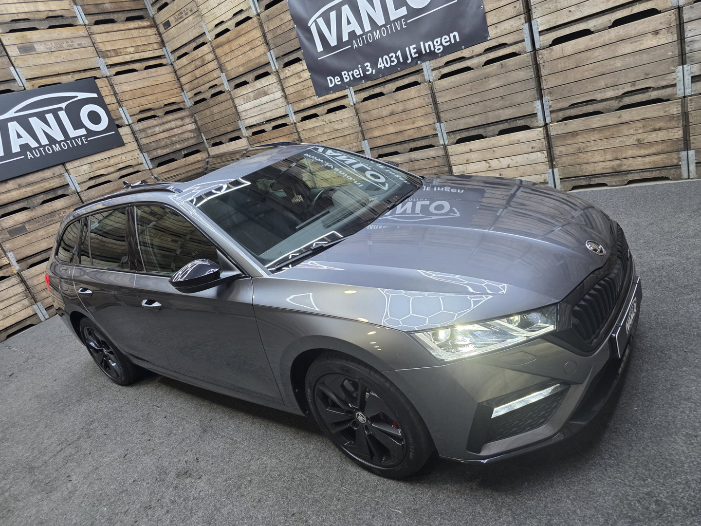 Škoda Octavia Combi 1.4 TSI RS iV PHEV Business Pano HUD Navi Clima 18"LM