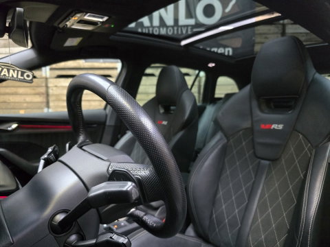 Škoda Octavia Combi 1.4 TSI RS iV PHEV Business Pano HUD Navi Clima 18"LM