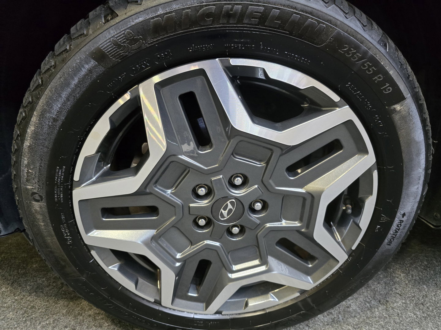 Hyundai Santa Fe 1.6 T-GDI PHEV Premium Sky 7p. Leder Pano Clima Navi HUD Camera 19"LM SOH 98%