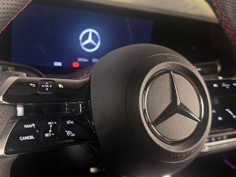 Mercedes-Benz GLA 250 e AMG-line hybrid l nieuwe auto rijklaar