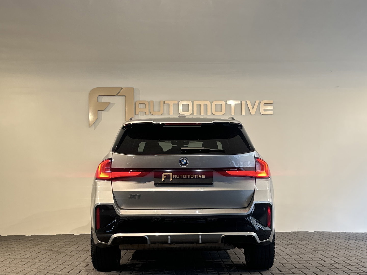 BMW X1 XDrive25e M H/K|Memory|Trekhaak|Keyless|Massage|Dodehoek
