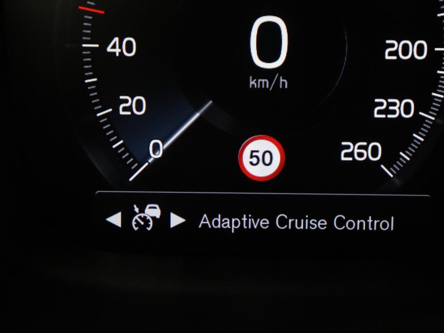 Volvo S60 2.0 Recharge T8 AWD R-Design SOH 95,6% | 360 Camera | Navigatie | Apple Carplay | Stoelverwarming