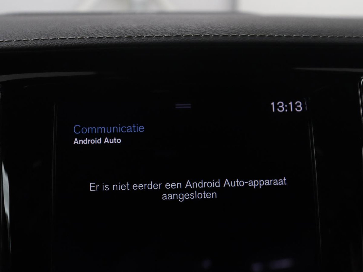Volvo S60 2.0 Recharge T8 AWD R-Design SOH 95,6% | 360 Camera | Navigatie | Apple Carplay | Stoelverwarming