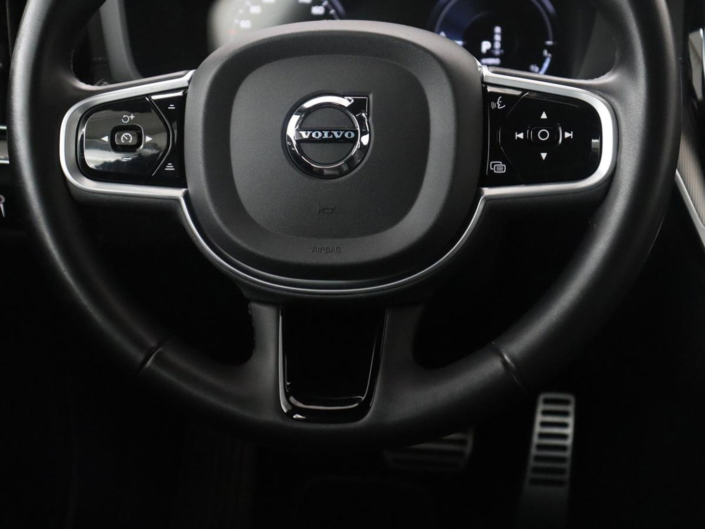 Volvo S60 2.0 Recharge T8 AWD R-Design SOH 95,6% | 360 Camera | Navigatie | Apple Carplay | Stoelverwarming
